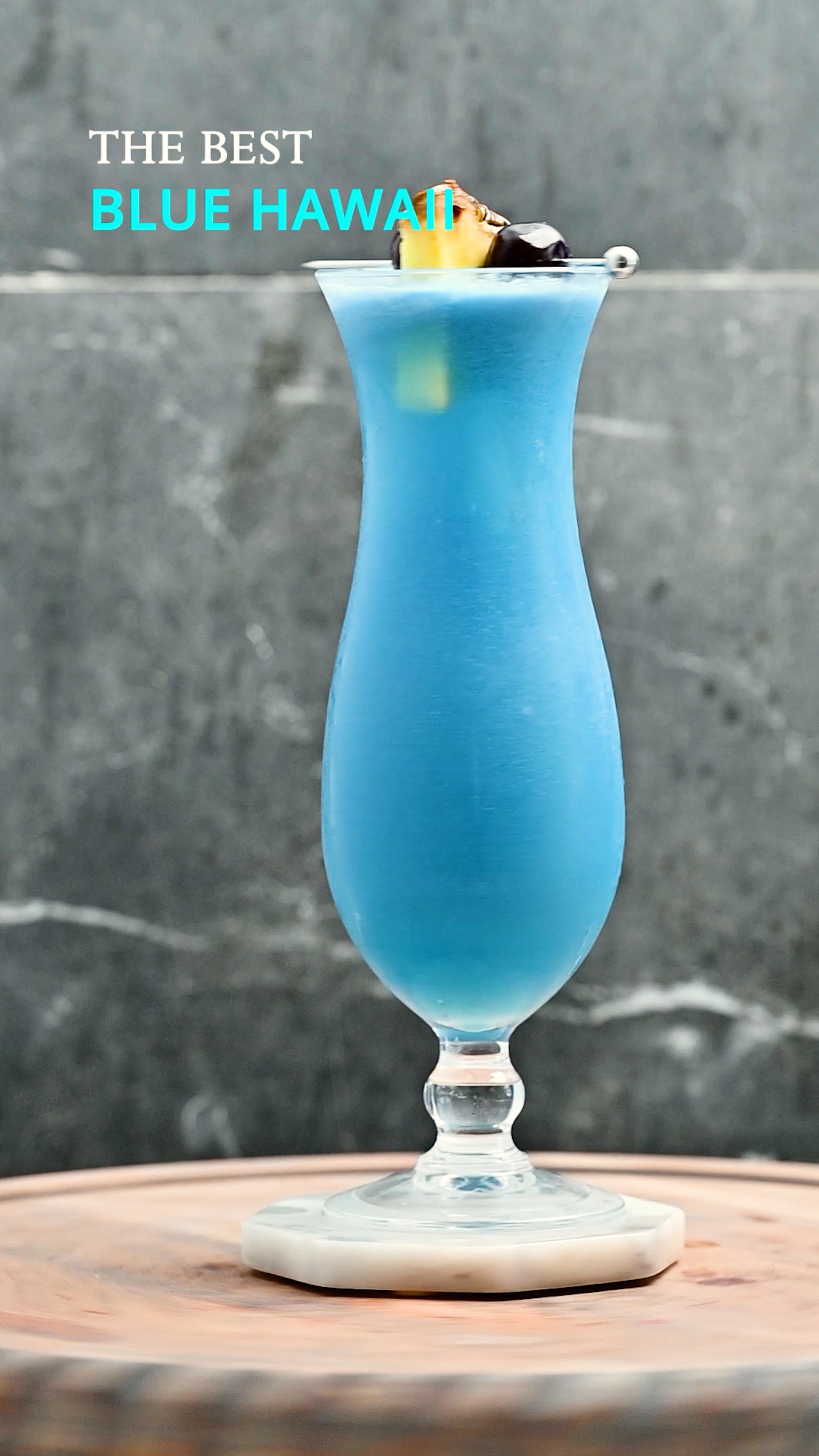 Blue Hawaii: A Tropical Showstopper